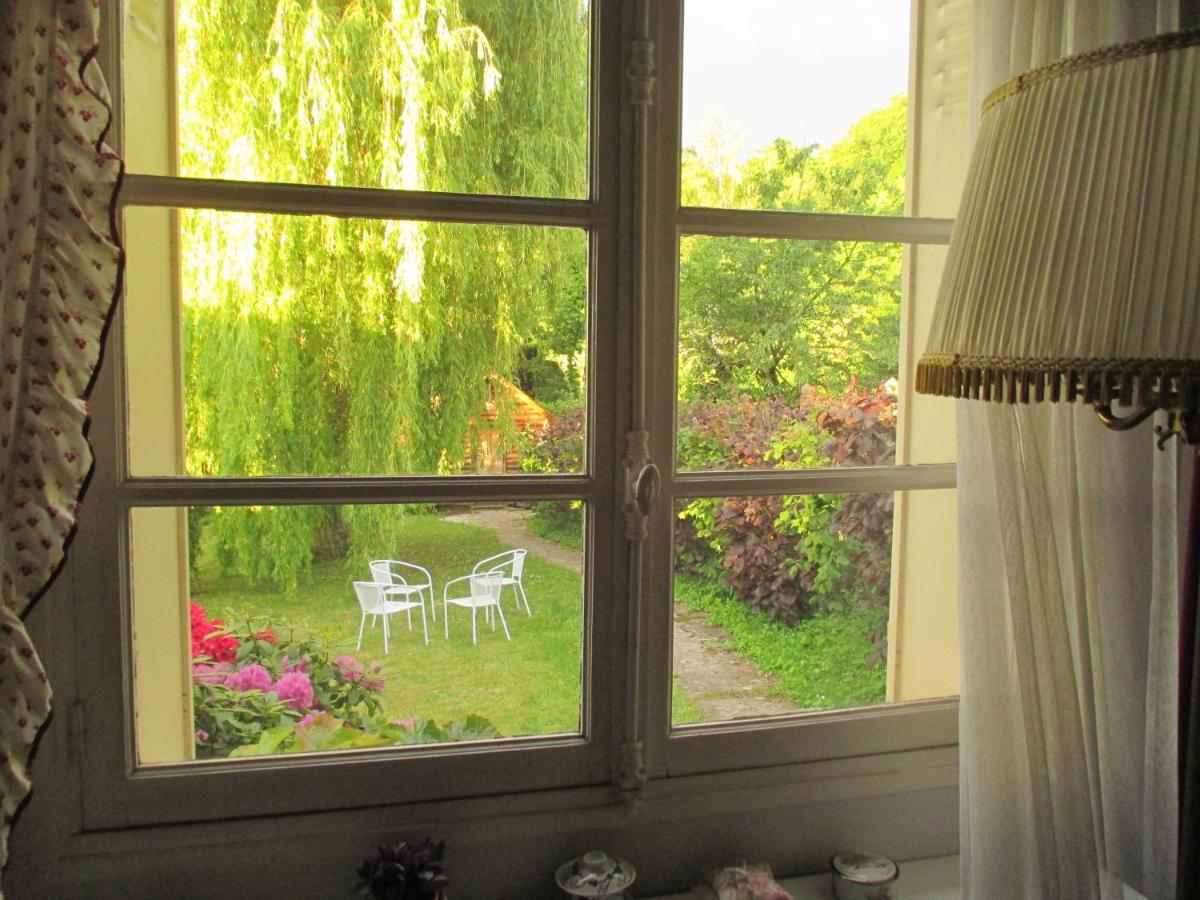 Le Cottage - Chambres D'Hotes Paris Saclay ビュール・シュリヴェット エクステリア 写真
