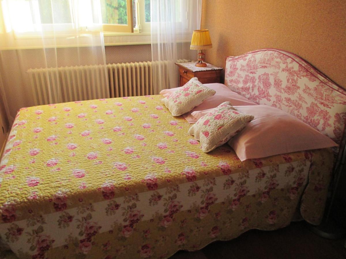 Le Cottage - Chambres D'Hotes Paris Saclay ビュール・シュリヴェット エクステリア 写真